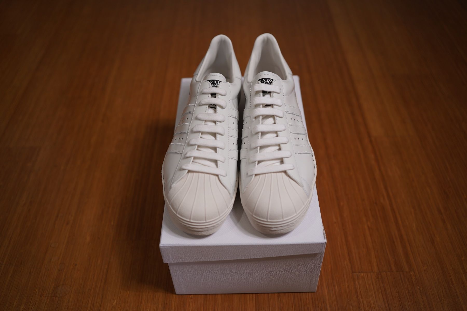 Prada Scarpe da uomo: Prada x Adidas Superstar – Nuovo e nell'imballaggio originale da Rheineck venduto da eliabskt 1