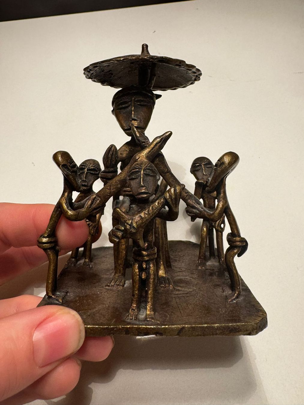 Statuette: Afrikanische Kunst/dekorative Bronzefigur – Usato da Egg b. Zürich venduto da Brocki_Insel_Egg