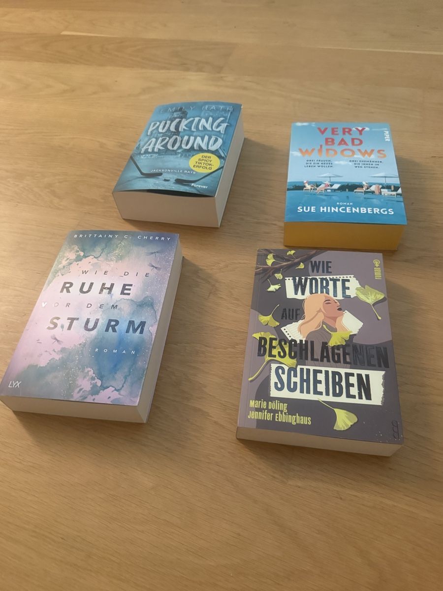 Libri: 4 Sommerromane / Urlaubslektüre – Usato da Zürich venduto da Ricardomx