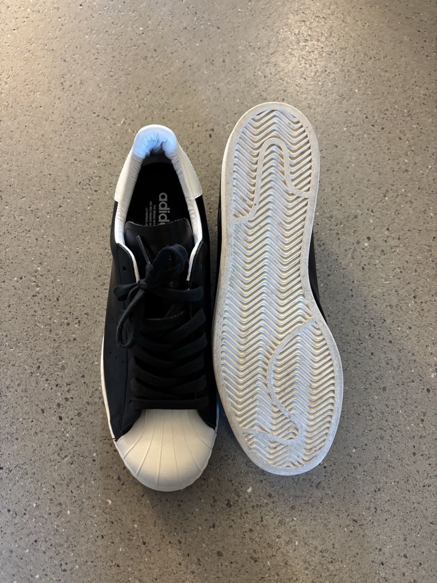Adidas Herrenschuhe: Sneakers Adidas Superstar – Neu (gemäss Beschreibung) aus Schlieren von lau_jvz6