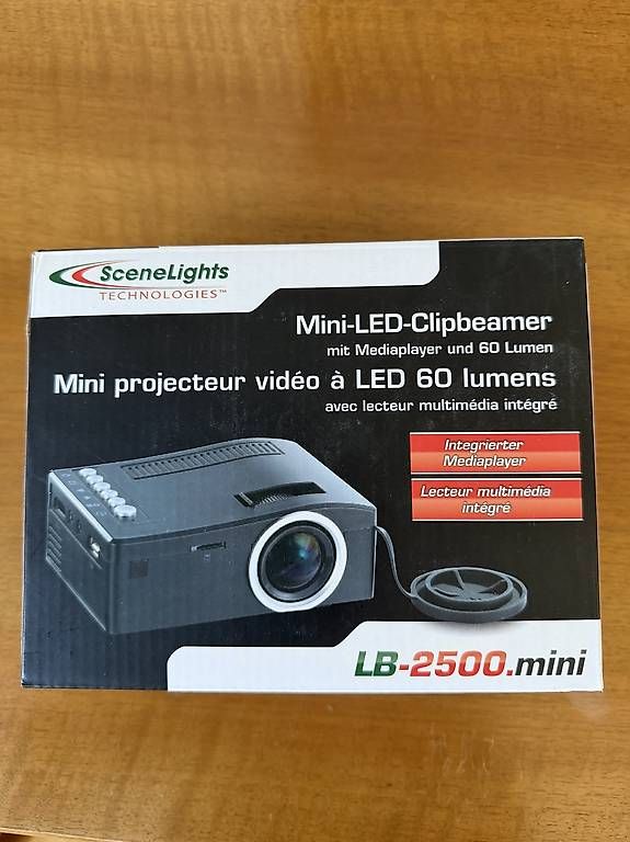 Proiettori: Mini projecteur Video  – Usato da Bern venduto da fahrmude