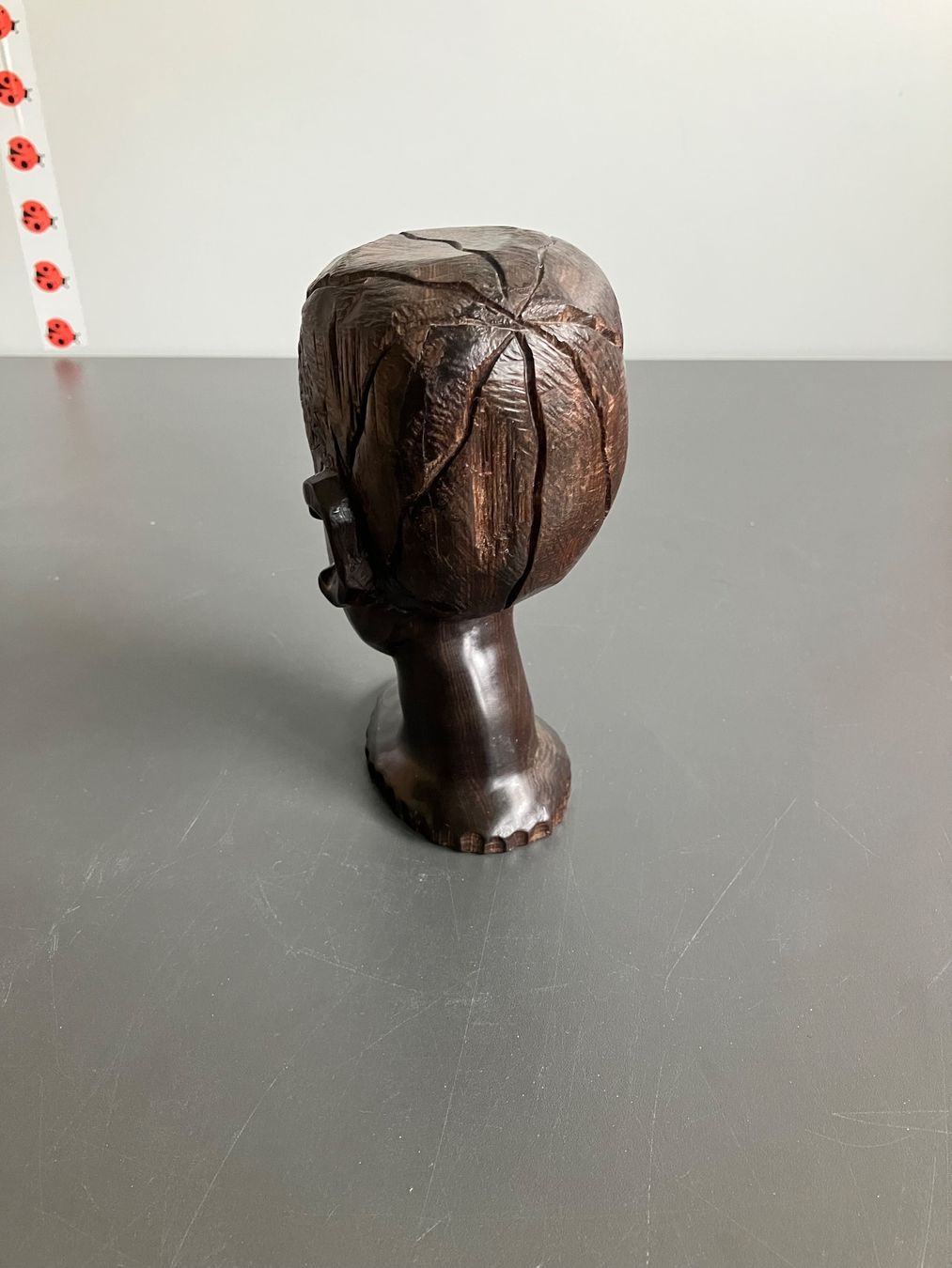 Statuette: Ebenholz Schnitzerei – Usato da Aarburg venduto da Wendepunkt_Fundgrube 2