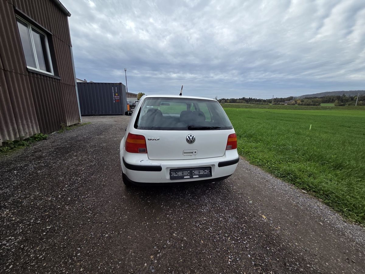 VW Autos: Vw Golf – D'occasion à Wängi par gig_6yd5 2