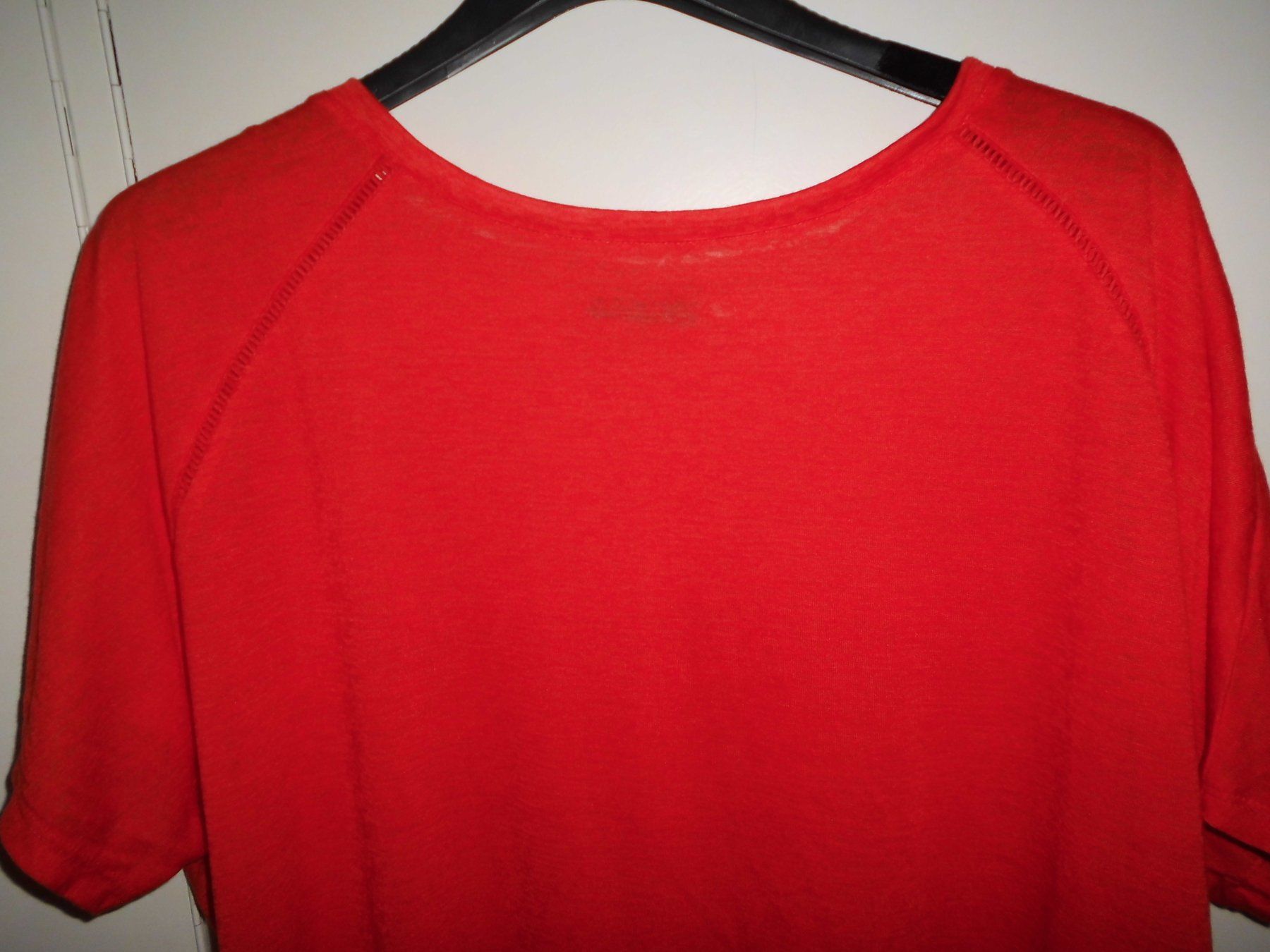 T-Shirts: T-shirt mandarine T. M – Neu (gemäss Beschreibung) aus Marin-Epagnier von Madja 1