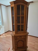 Eckvitrine Holz braun guter Zustand