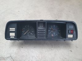 Tachometer Cockpit VW Bus T3 mit Uhr, geschraubt