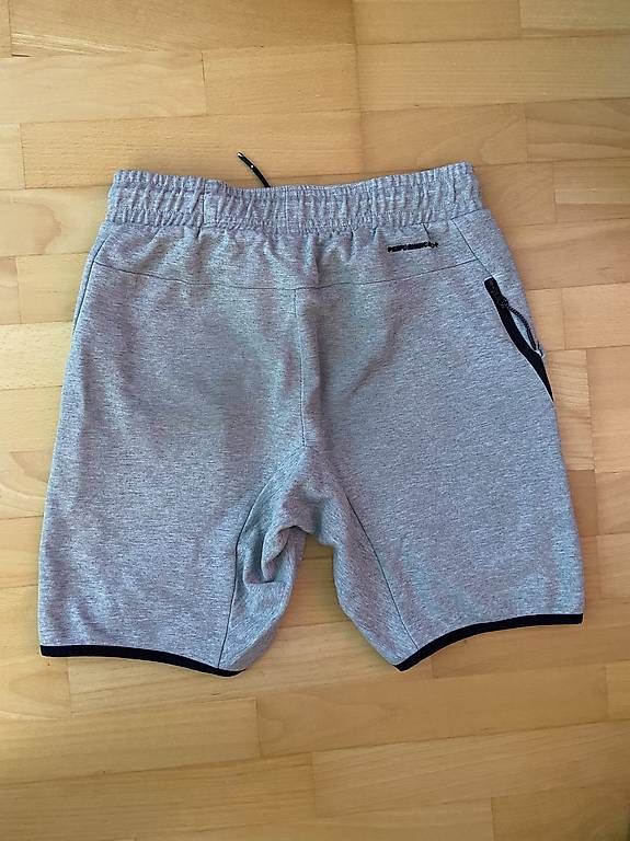 Pantaloni: Pitbull Shorts – Usato da Staufen venduto da Shapi 1
