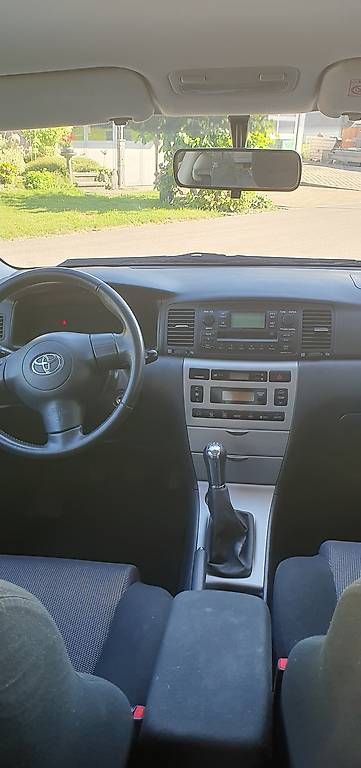 Automobili: Toyota Corolla 1.6  – Usato da Kriessern venduto da Heinz-73 2