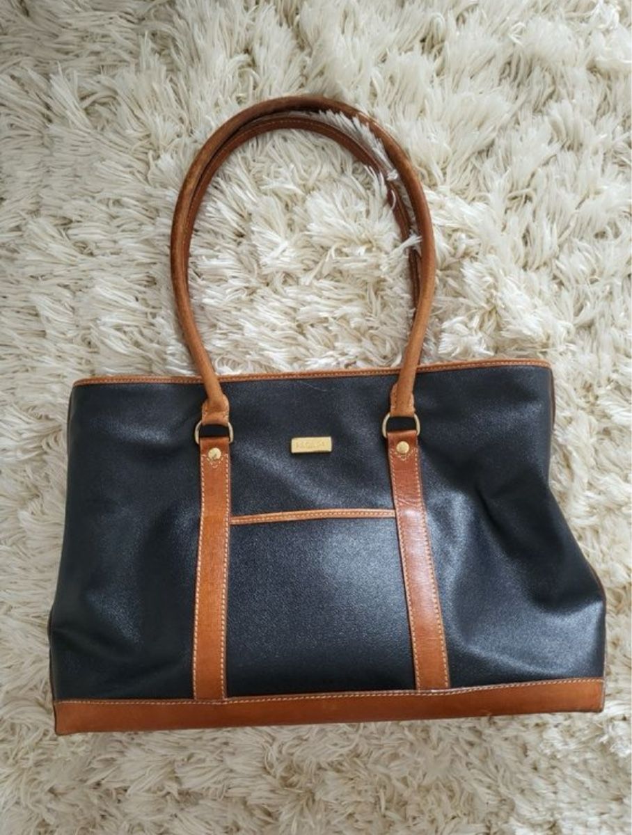 Escada Taschen für Damen: Schultertasche von Escada – Gebraucht aus Bern von nui_6vmk