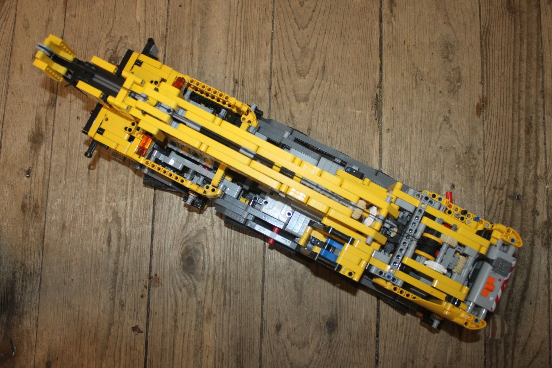 Lego Baukästen: Lego Technic Mobiler Schwerlastkran 42009 – Gebraucht aus Glarus von Toni-Glarus 3