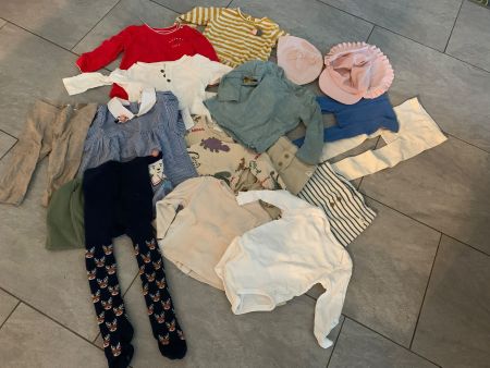 Kleiderpaket für Mädchen - Grösse 74 - 20 Stück