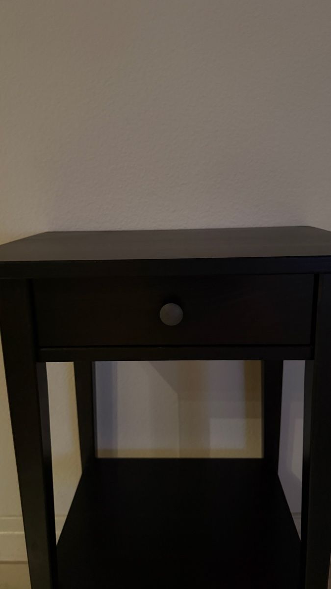 Comodini: IKEA Hemnes Nachttisch / Beistelltisch – Usato da Zürich venduto da kidcreme01 1