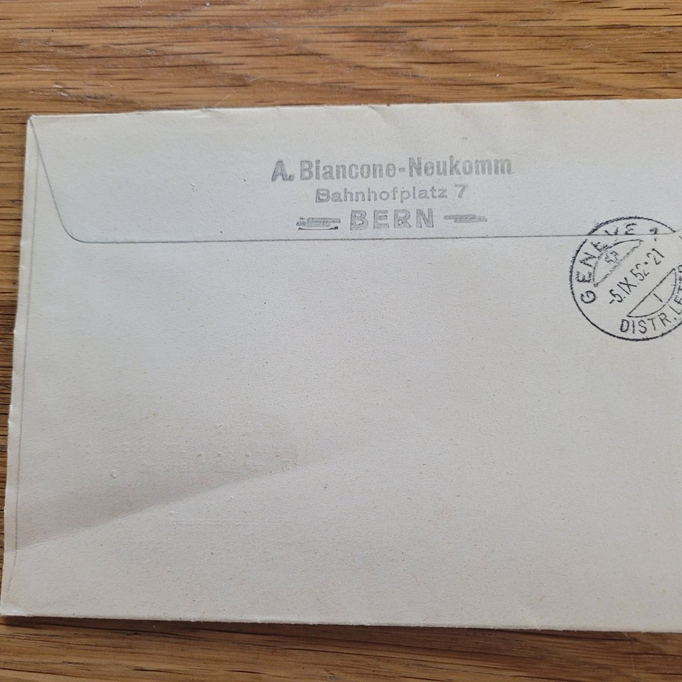 Tous les timbres: Dokument Genève 1952 – D'occasion à Biel/Bienne par Destockweb 2