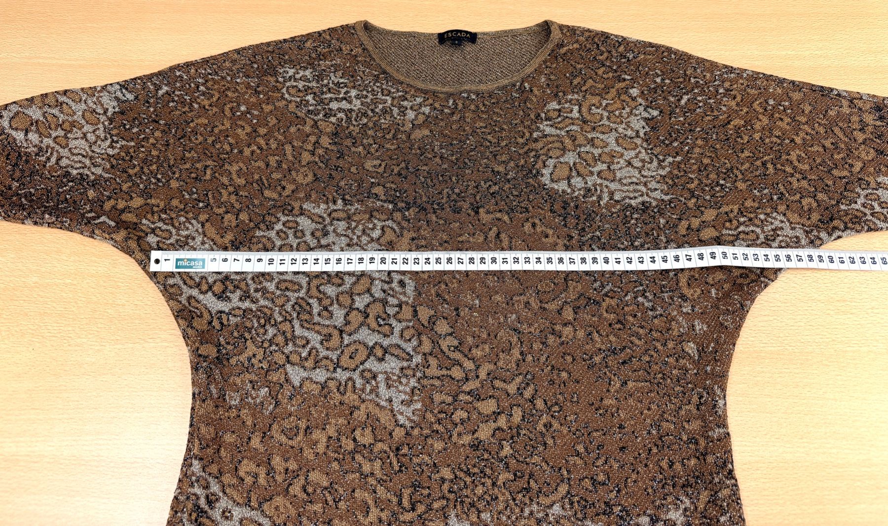 Escada Maglioni & Felpe: ESCADA long pull élégant doré - Gr: S – Nuovo (secondo la descrizione) da Veyrier venduto da Szurkemaci 6