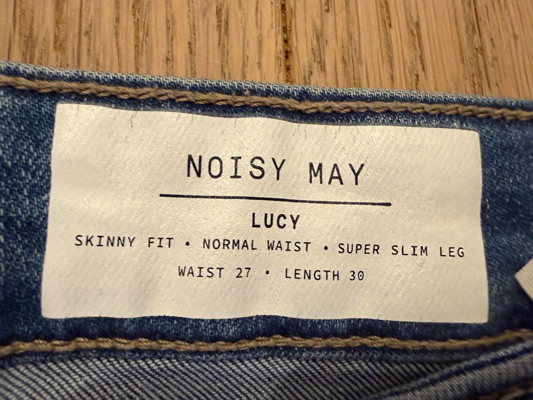 Jeans: Jeans Gr. 27/30 Noisy May – Usato da Wiesendangen venduto da gefion99 3
