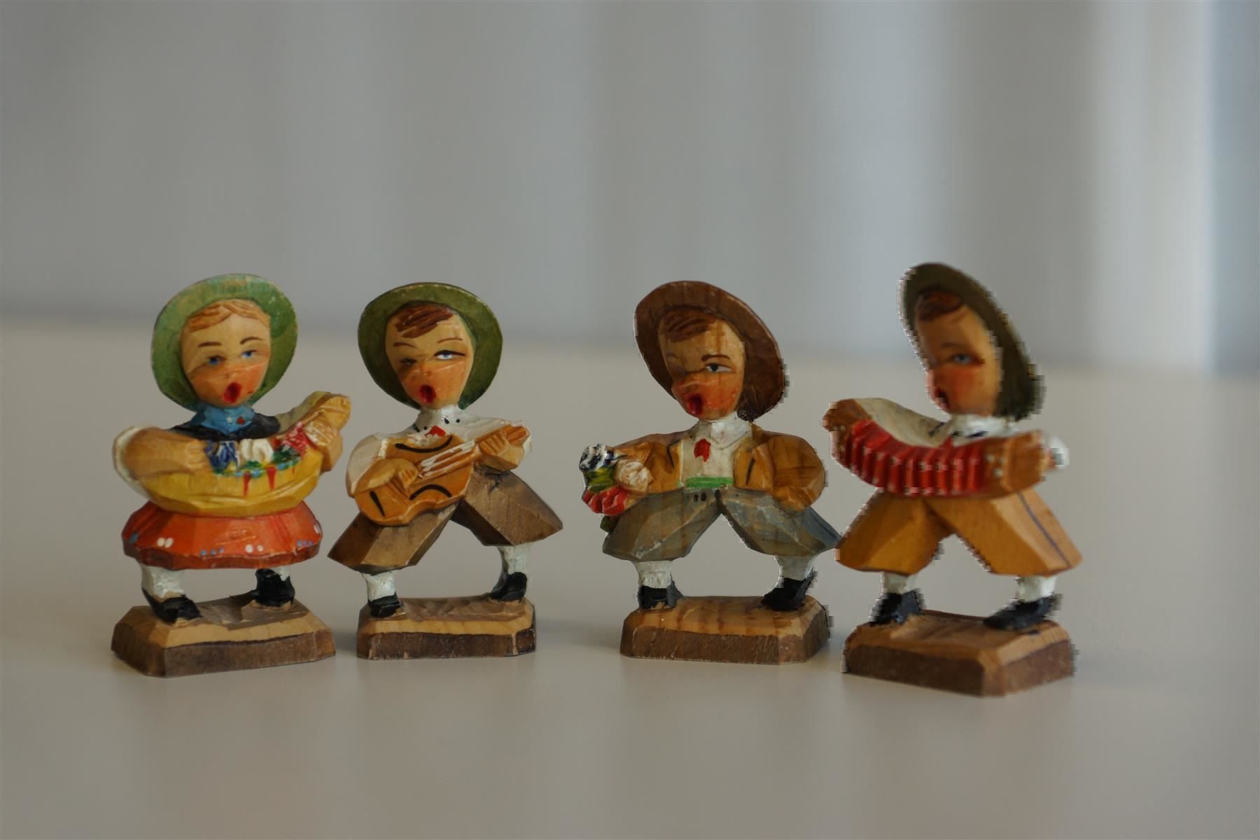 Sculture & Statue: Musikanten, geschnitzt – Nuovo e nell'imballaggio originale da Brienz BE venduto da P.Edelweiss