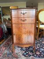 Commode ancienne bois marqueté floral 2 tiroirs 1 porte