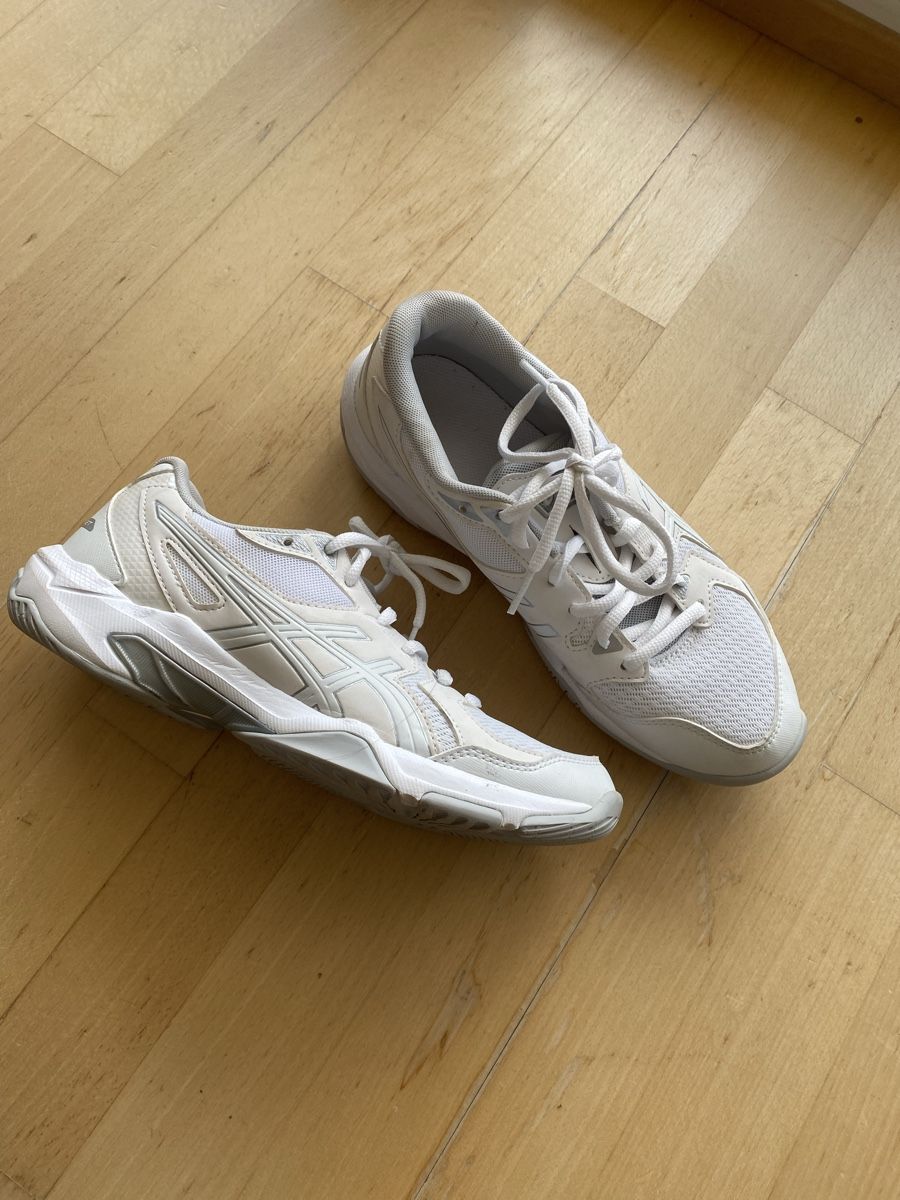 Scarpe da donna: Asics Hallenturnschuhe neu – Nuovo (secondo la descrizione) da Fribourg venduto da ABB_123