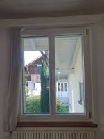 Zweiflügliges Kunsttofffenster