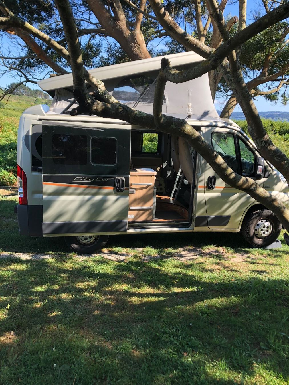 Fiat Veicoli da campeggio: Fiat Ducato Bürstner – Usato da Vésenaz venduto da als_j7m8 4