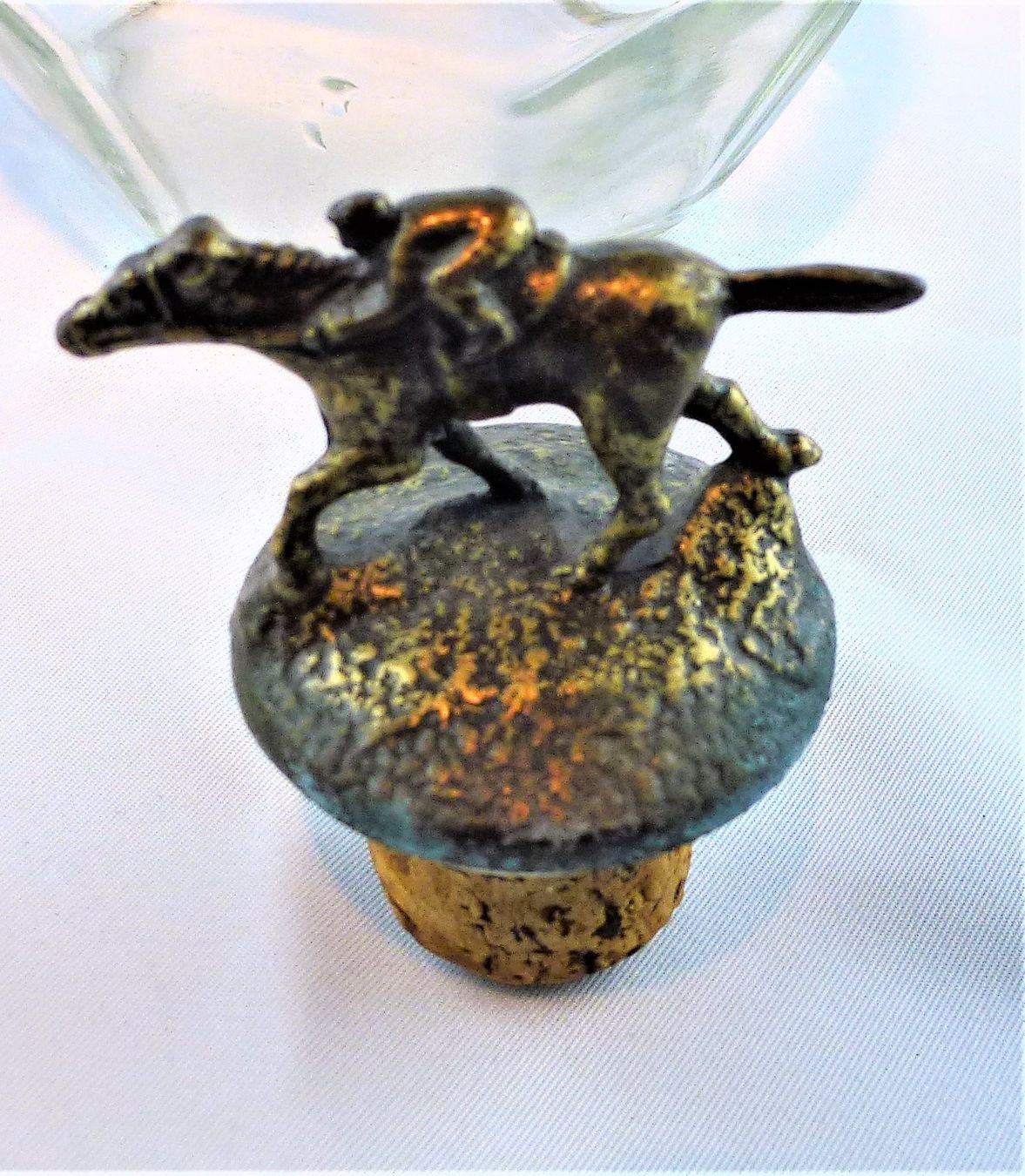 Altro in Stoviglie & Bicchieri: Flasche mit Pferd und Reiter als Kork-Deckel – Usato da Murgenthal venduto da B.StM 8