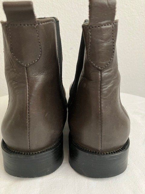 Chaussures femmes: Bottines Marron Cuir, Taille 36 – D'occasion à Marin-Epagnier par rchouchouu 2