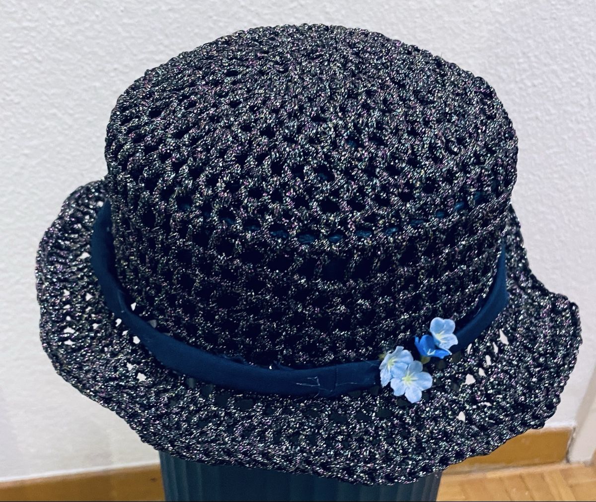 Copricapi, berretti & cappellini: Sommerhut, Damen, glitzernd, Top! – Nuovo e nell'imballaggio originale da Au ZH venduto da Jaggy4 5