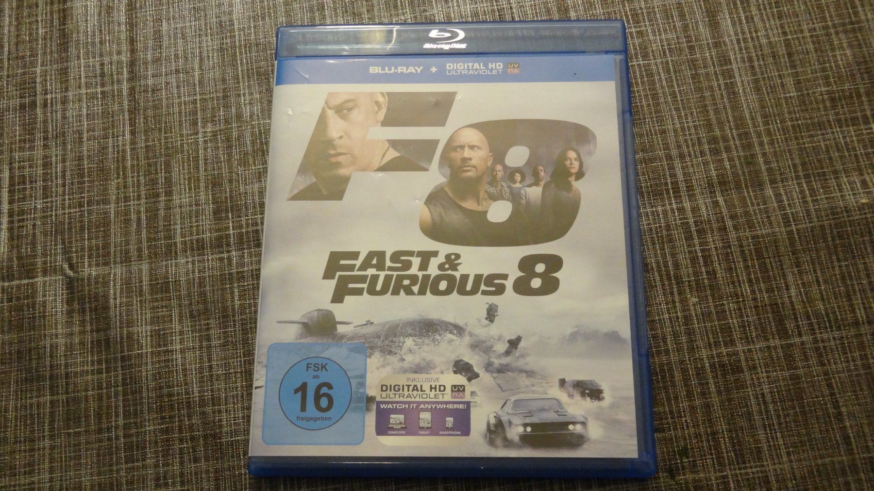 Tutti i DVDs: Fast & Furious 8 BLU-RAY – Usato da Olten venduto da Disc-Verkauf