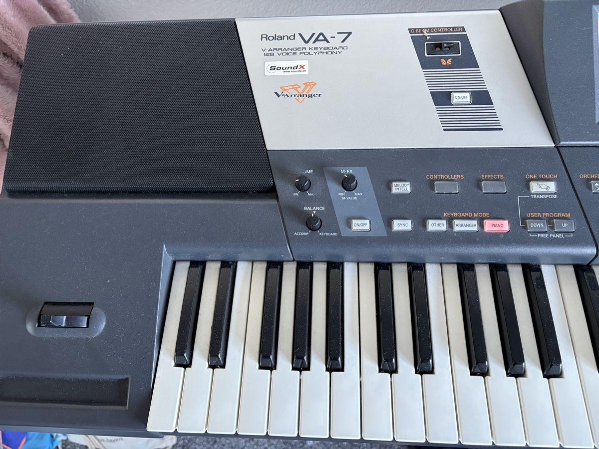Roland Strumenti musicali: Roland VA-7 – Usato da Rickenbach SZ venduto da Ando666 2