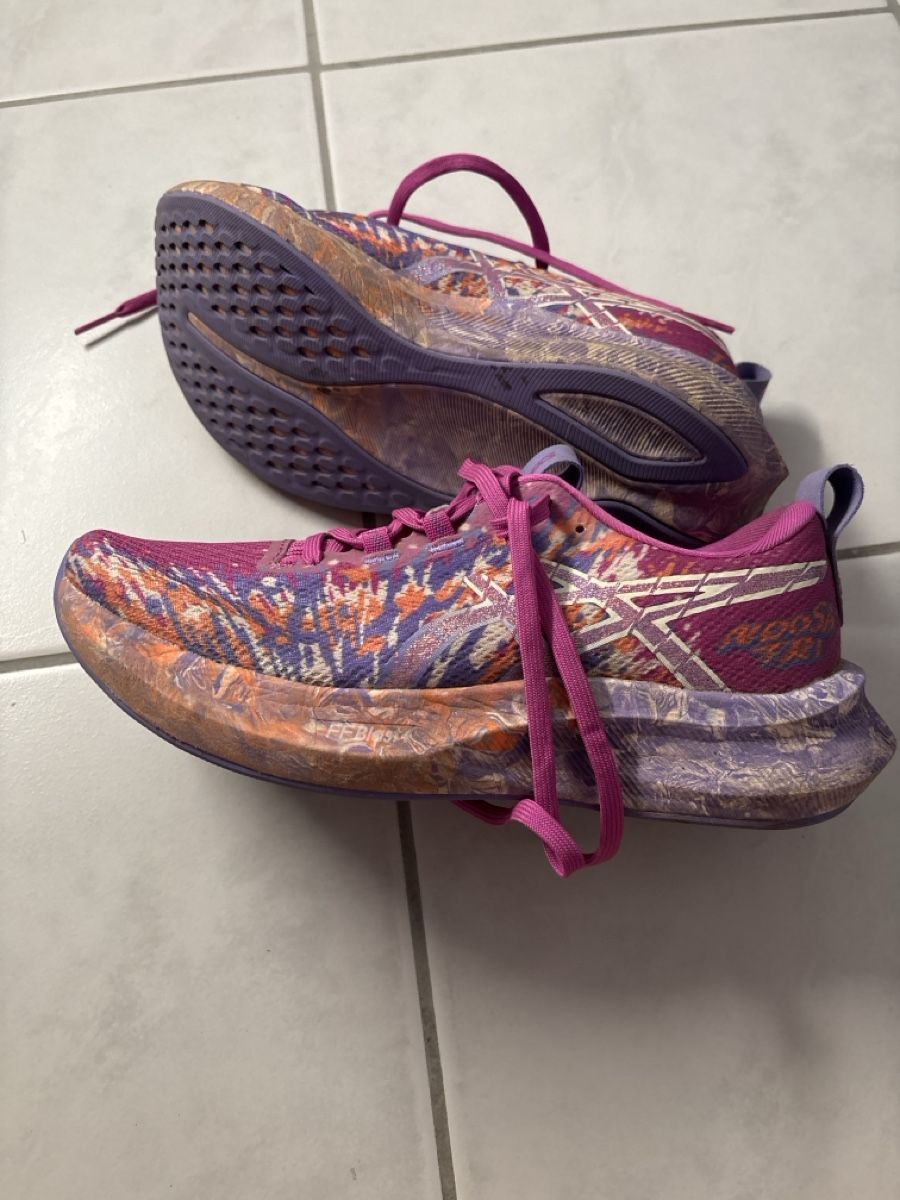 Asics Chaussures femmes: Asics Noosa – D'occasion à Safenwil par sabikie 1