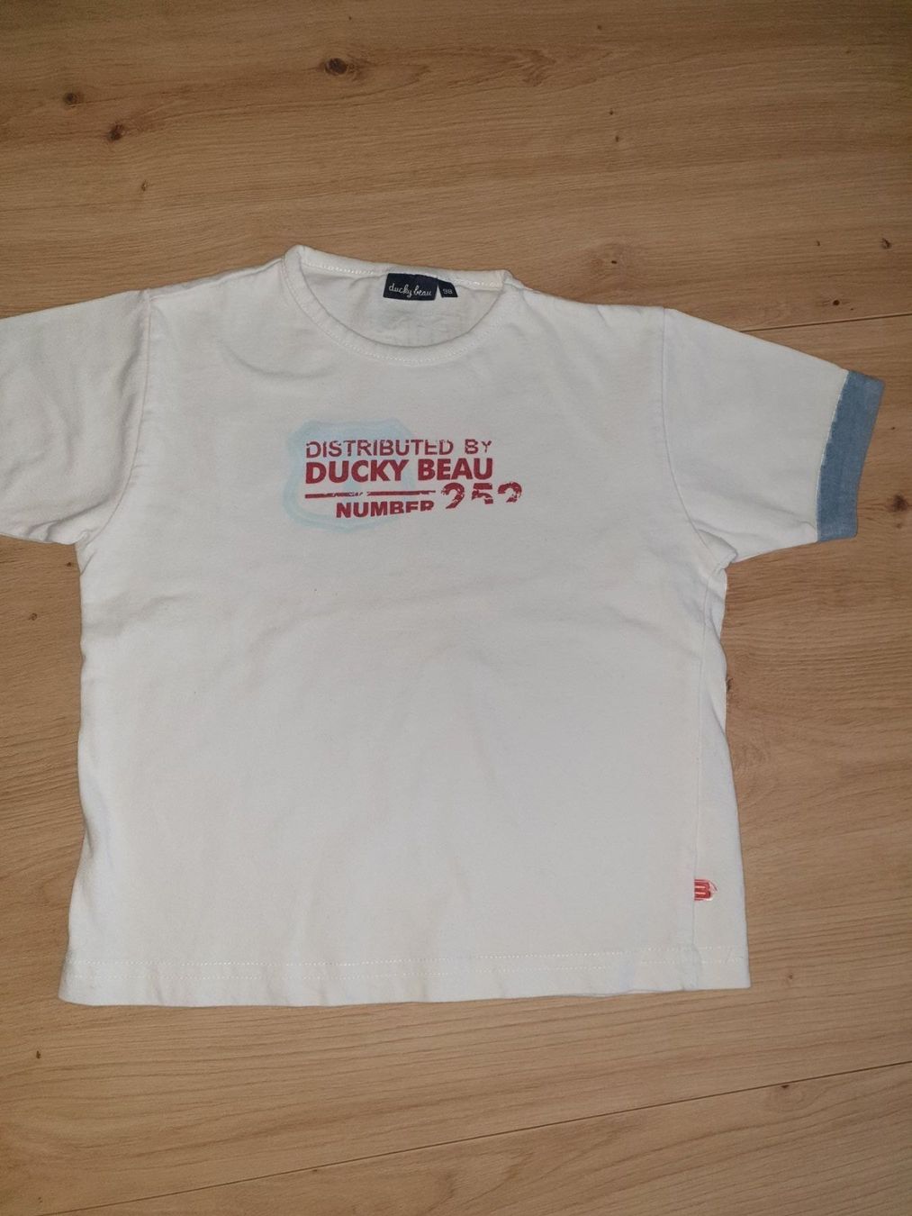 Camicie, Top & T-shirt: DUCKY Beau T-SHIRT GR 98 – Usato da Zürich venduto da Ralaualiyas