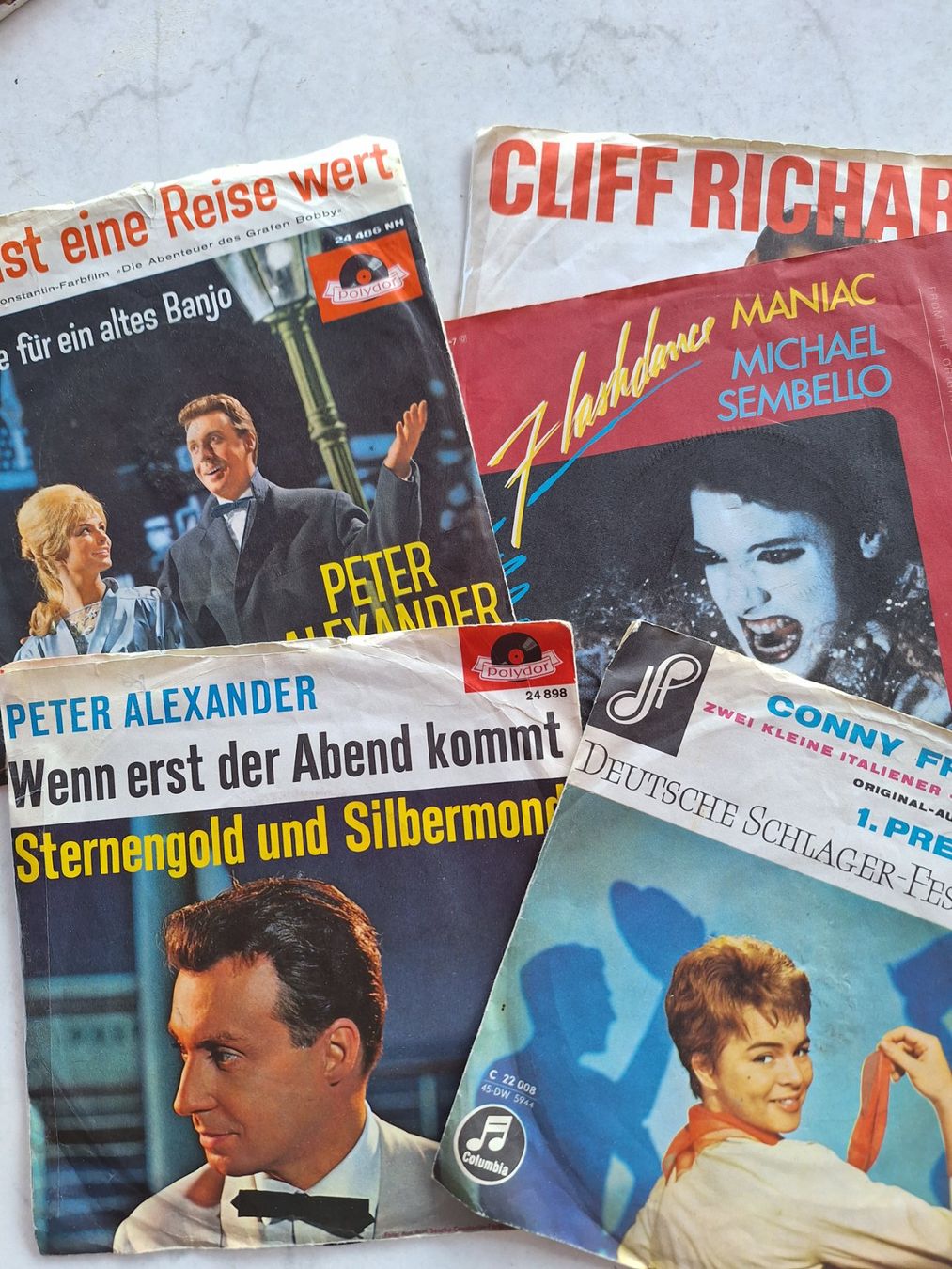 Dischi in vinile: 22 STK DIVERSE URALTE SINGLES – Usato da Huttwil venduto da Kunterbuntli 1