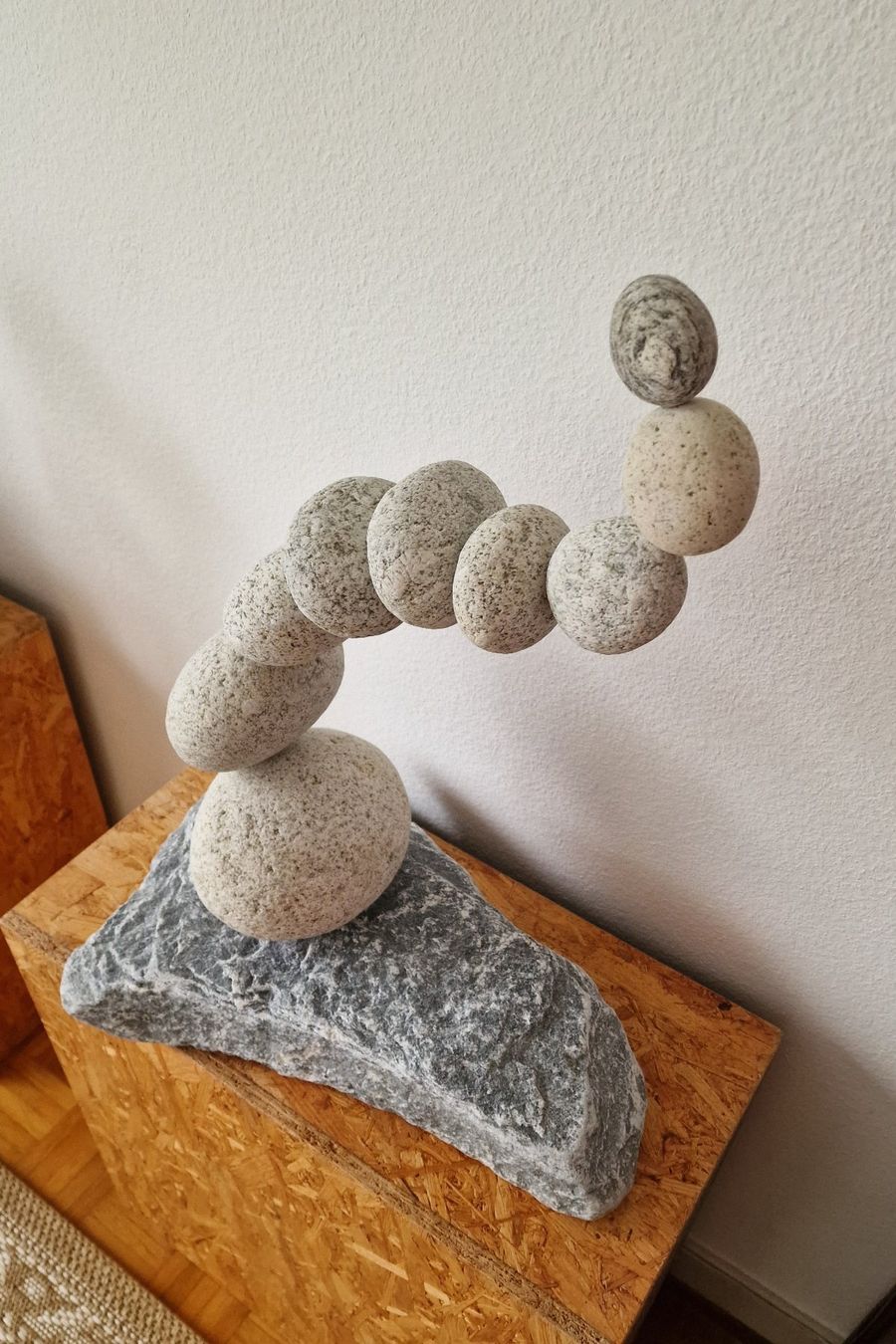 Pietre & tegole: Sculpture de pierre en granit – Nuovo (secondo la descrizione) da La Tour-de-Peilz venduto da ber_9zyg 4