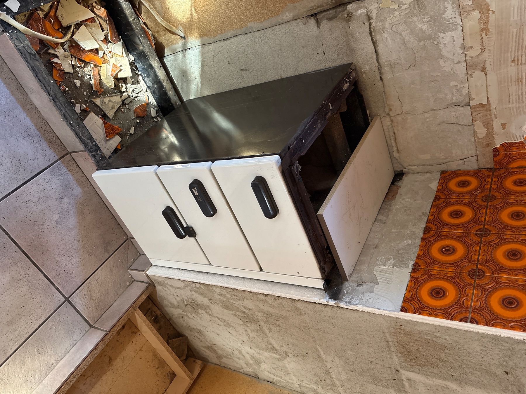 Cucine: Tiba Holzherd – Usato da Wattenwil venduto da emmenfisch 1