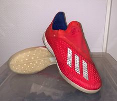 Chaussure Adidas foot en salle, taille 40 2/3