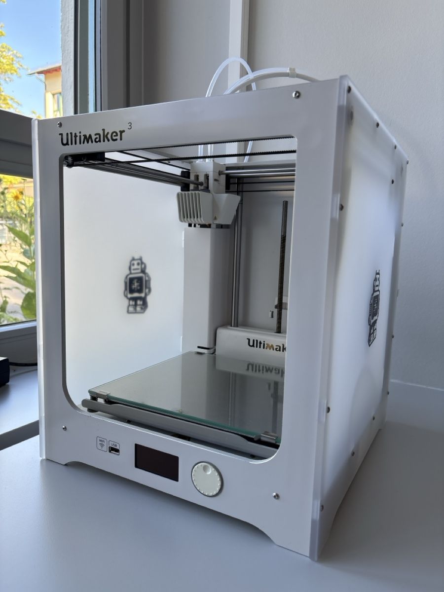Ultimaker Stampanti 3D: Ultimaker 3 3D Drucker mit Filament und Zubehör – Usato da St. Gallen venduto da chrismotov