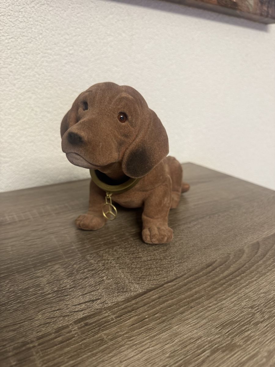 Statuette: Mercedes Wackel-Dackel – Nuovo (secondo la descrizione) da Plaffeien venduto da caron35