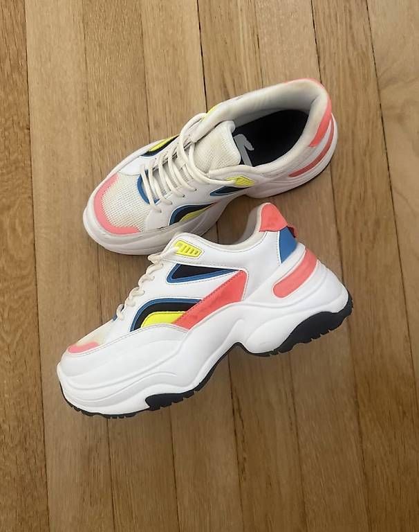 Scarpe da donna: Zara sneakers – Usato da Winterthur venduto da mar_8rdk