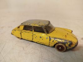 Dinky Toys  Citroën DS 19.