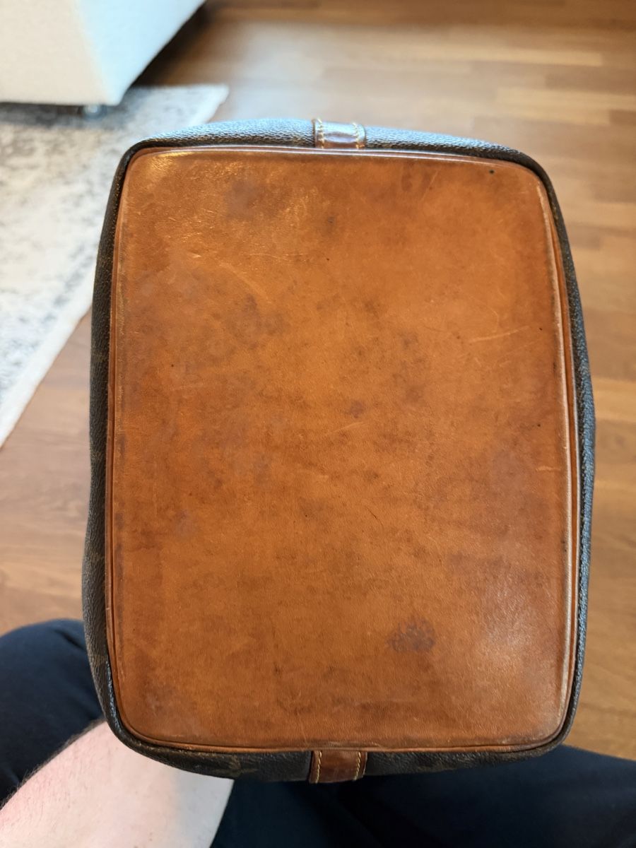 Louis Vuitton Borse da donna: Louis Vuitton Noé Petit – Usato da Zugerberg venduto da Monk89 3