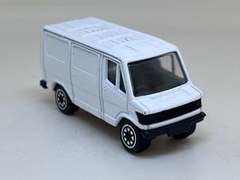 Welly Mercedes Benz 207 D #404