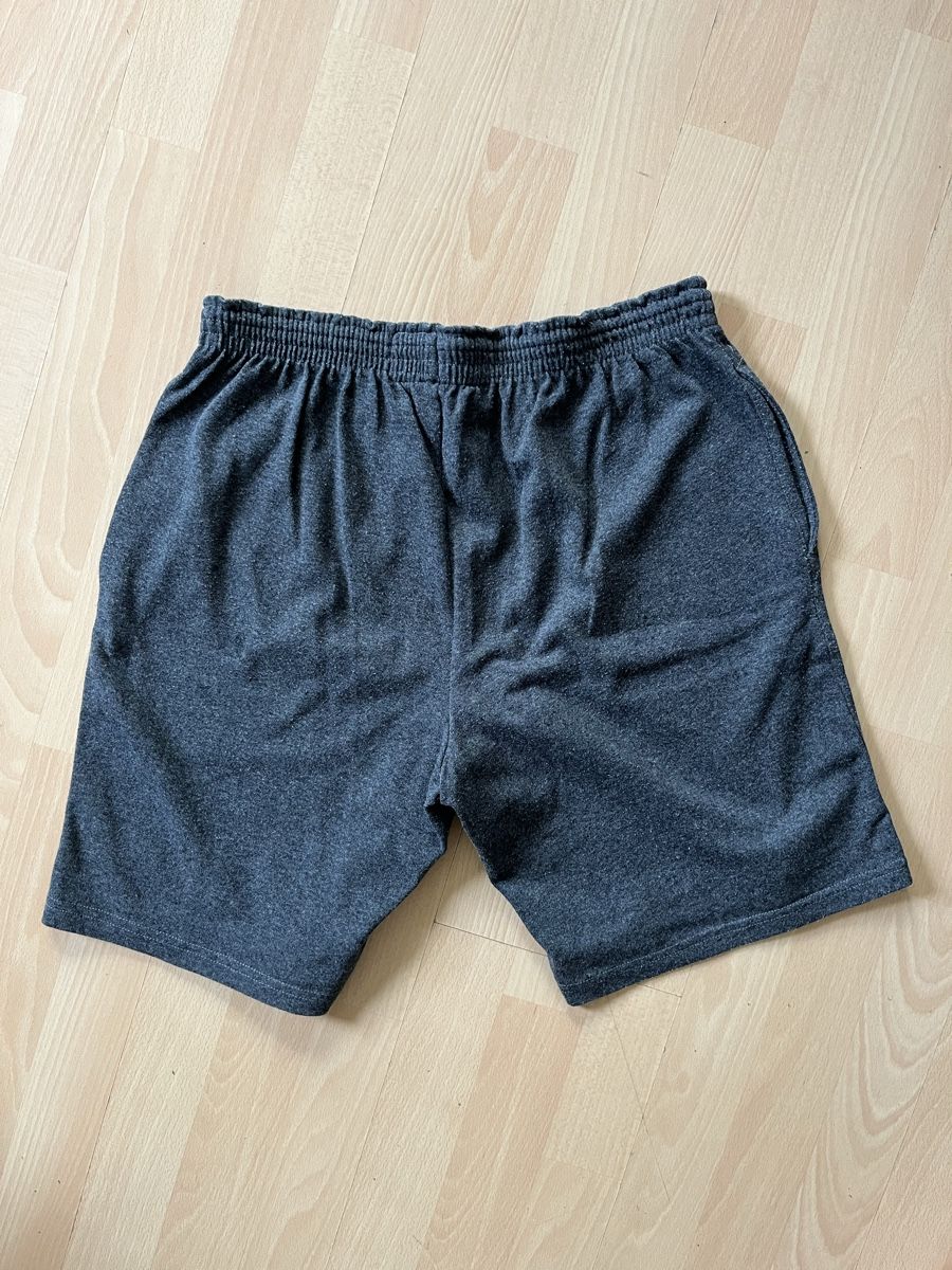 Champion Pantaloni: Champion Shorts, Grau, Grösse S – Nuovo (secondo la descrizione) da Zürich venduto da lucasasap 2