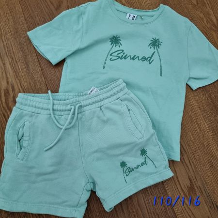Kinder Set T-Shirt und Shorts hellgrün Grösse 110/116 sinned