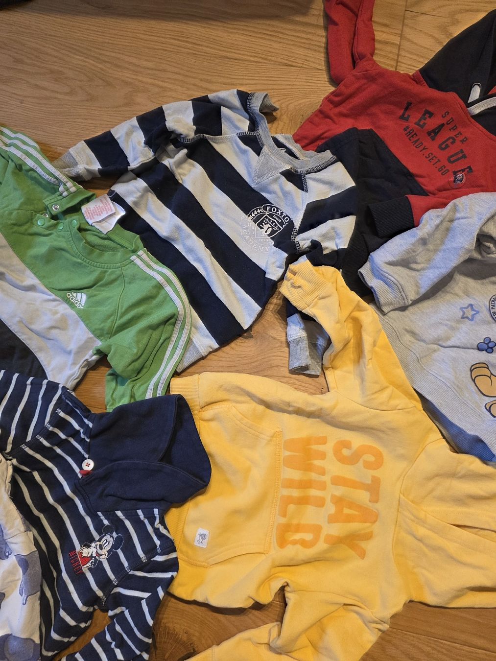Pullover & Sweatshirts: Pullover gr 86 – Gebraucht aus Eschenz von Carmenr93 2