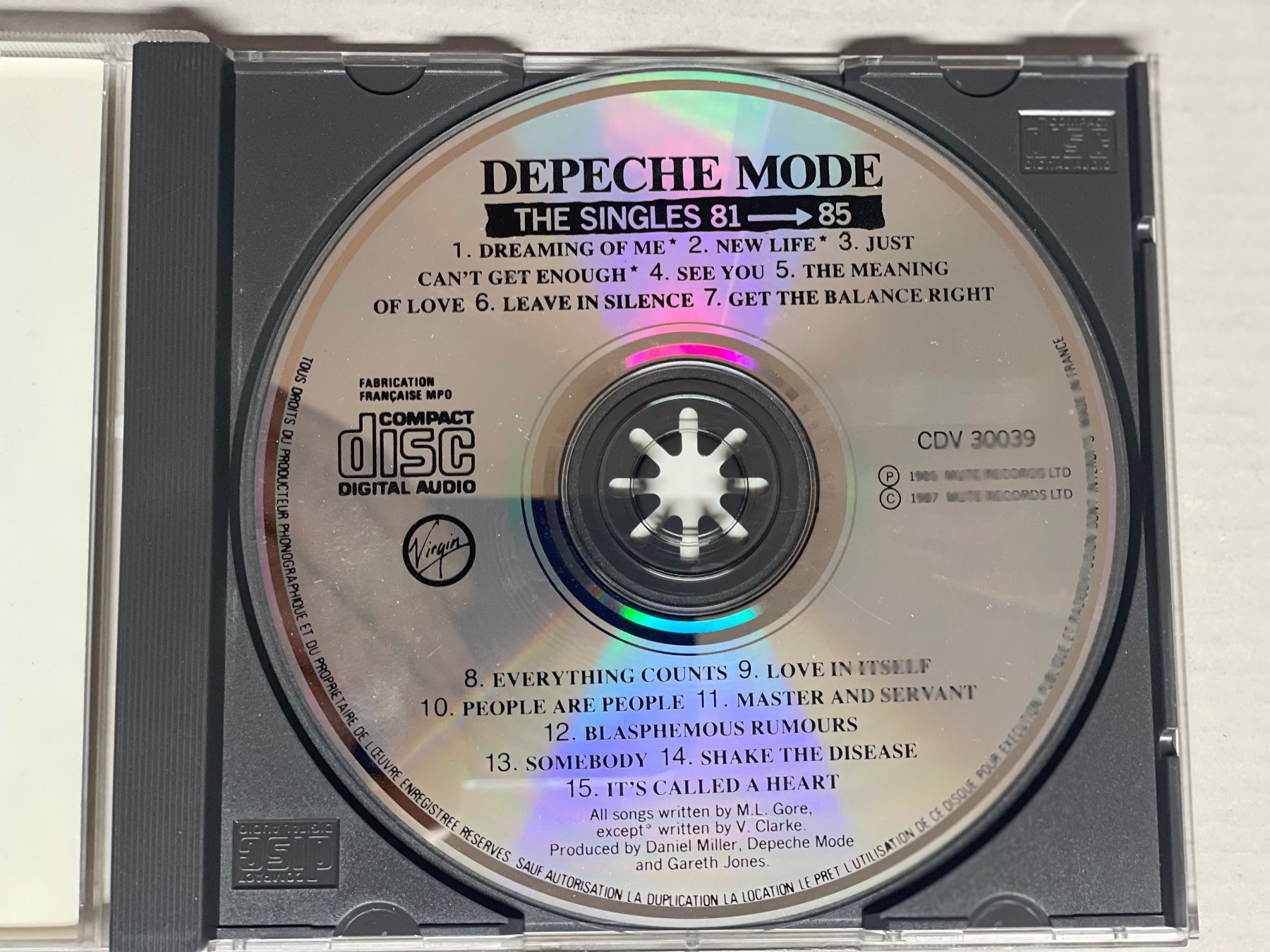 CD: Depeche Mode-The Singles 81-85 – Usato da Muri b. Bern venduto da AdidasCollector 2