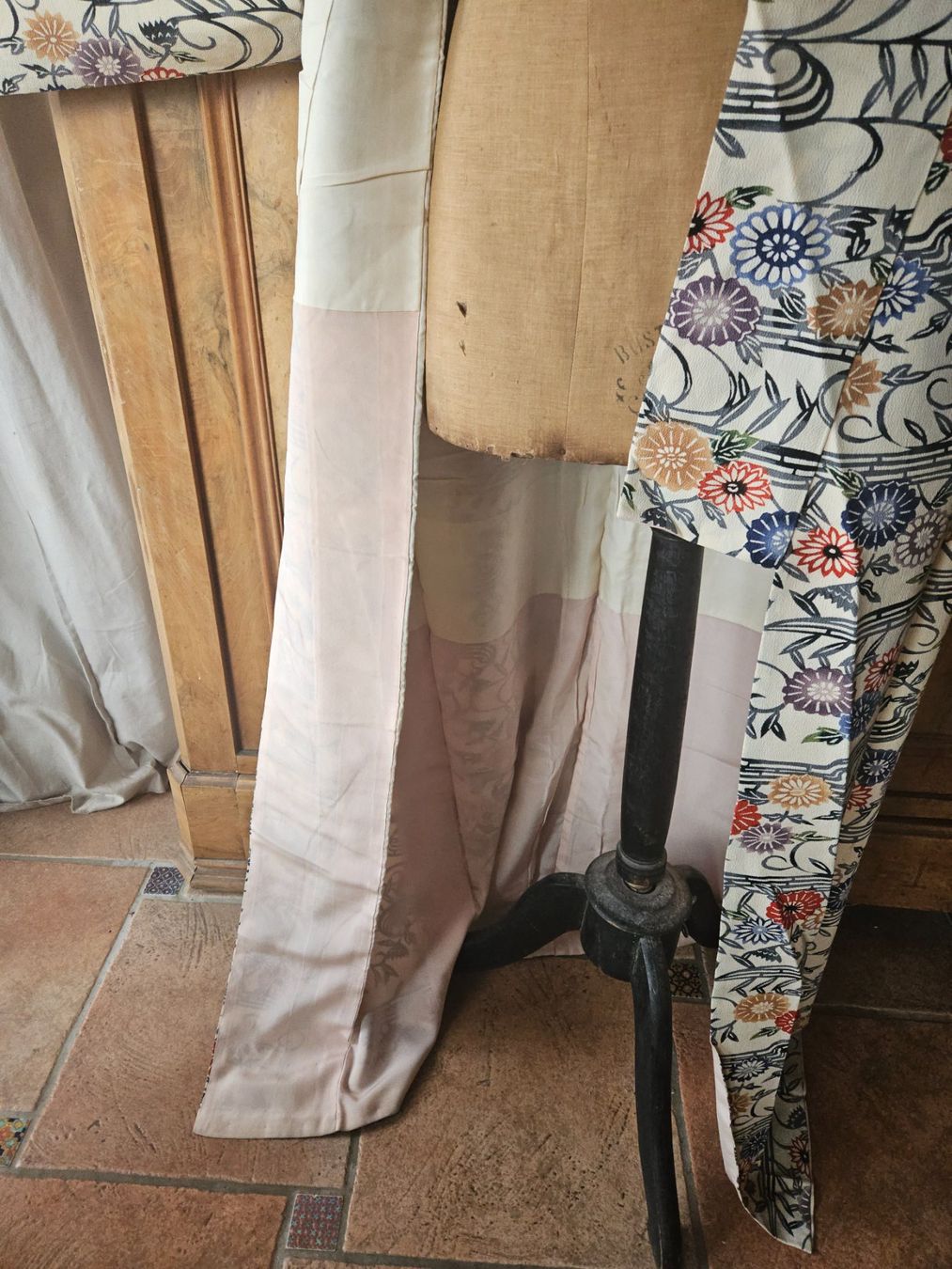 Kimono: Kimono Japonais en soie – Nuovo (secondo la descrizione) da Thônex venduto da lacomtessedesfees 2