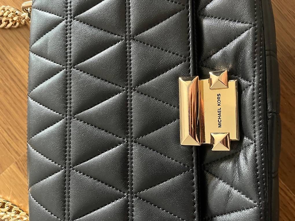 Michael Kors Borse da donna: Michael Kors Tasche schwarz – Usato da Wabern venduto da mel_tg52 1
