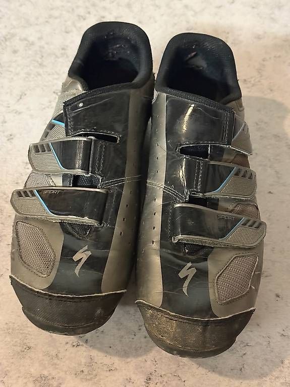 Specialized Scarpe da uomo: MTB Schuhe Specialized Gr. 46.5 mit Shimano Cleats – Usato da Zürich venduto da p3t5 1