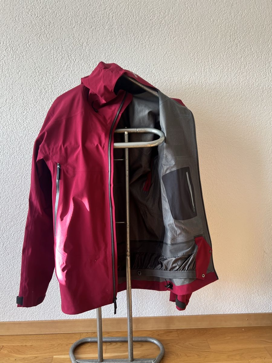 Arcteryx Giacche: Arcteryx Sarbe M – Usato da Fribourg venduto da 7vo_pd22 1