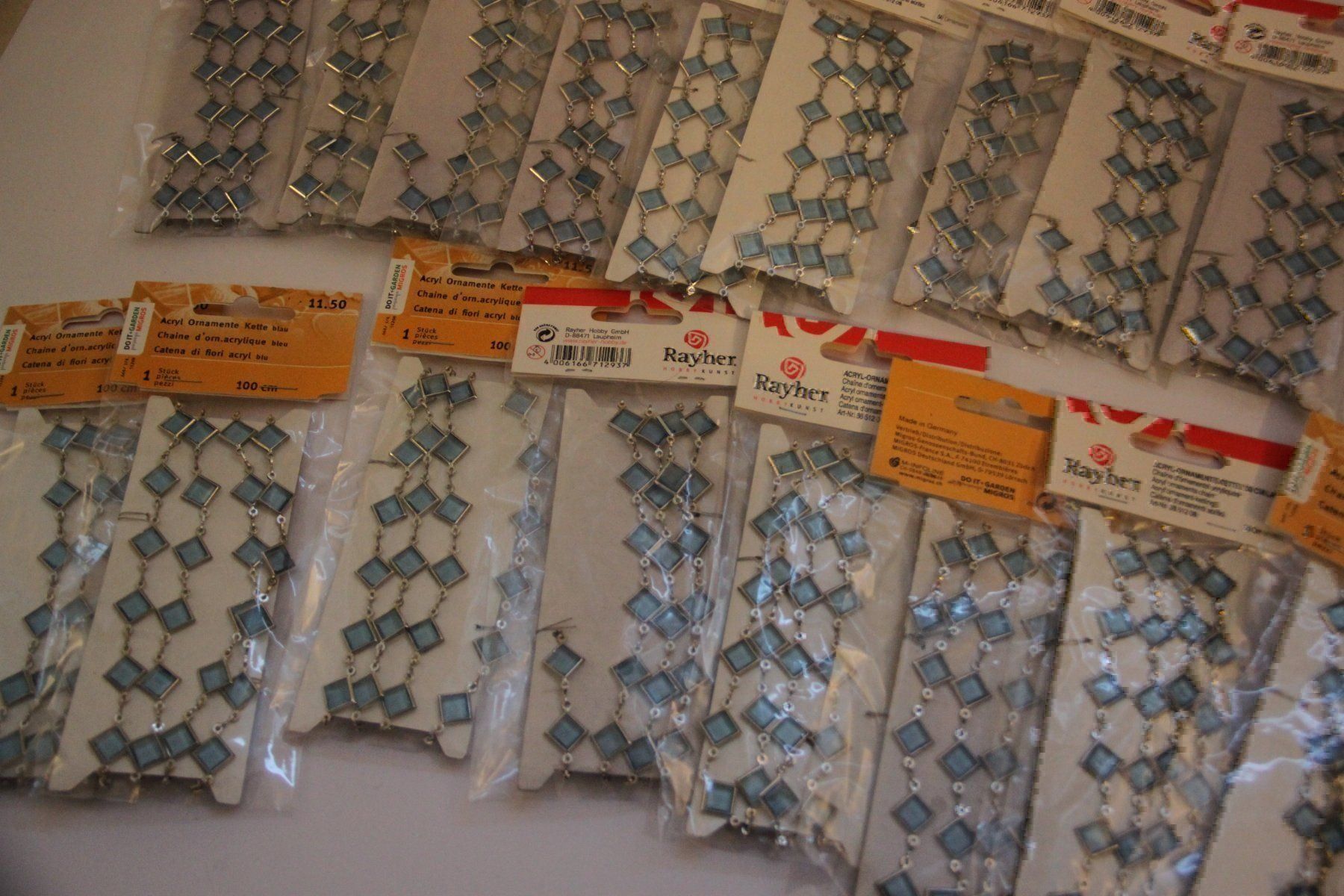 Kit bricolage: Acryl-Ornamente Kette, 19 x 1 Meter – Nuovo e nell'imballaggio originale da Walterswil SO venduto da peiper2 1